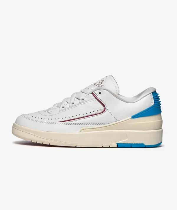 Air Jordan 2 Retro Low "UNC To Chicago"